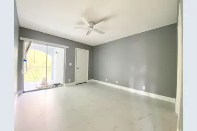 815 W Boynton Beach Boulevard #16-201, Boynton Beach, FL 33426 - Photo 18