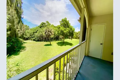 815 W Boynton Beach Boulevard #16-201, Boynton Beach, FL 33426 - Photo 4