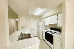 815 W Boynton Beach Blvd, Boynton Beach, FL 33426 - Photo 12