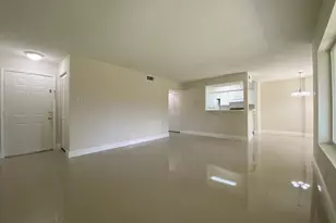 815 W Boynton Beach Blvd, Boynton Beach, FL 33426 - Photo 8