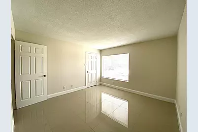 815 W Boynton Beach Boulevard #7-102, Boynton Beach, FL 33426 - Photo 2