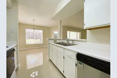 815 W Boynton Beach Boulevard #7-102, Boynton Beach, FL 33426 - Photo 14