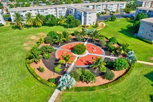 2615 NE 3rd Ct, Boynton Beach, FL 33435 - Photo 2