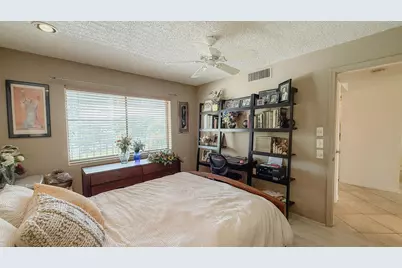 4090 Tivoli Court #303, Lake Worth, FL 33467 - Photo 16