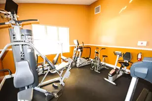 3350 Perimeter Dr, Greenacres, FL 33467 - Photo 22
