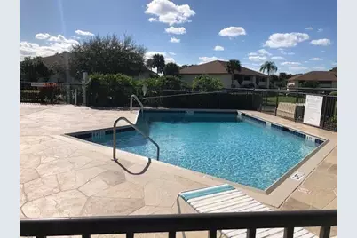 6303 SE Williamsburg Drive #201, Hobe Sound, FL 33455 - Photo 4