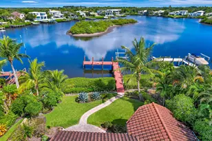 102 Victory Dr, Jupiter, FL 33477 - Photo 1