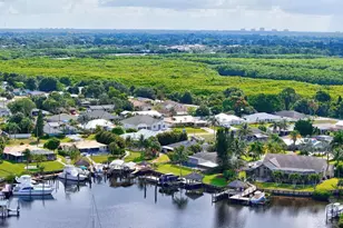 702 SE Adams Ct, Port Saint Lucie, FL 34984 - Photo 84