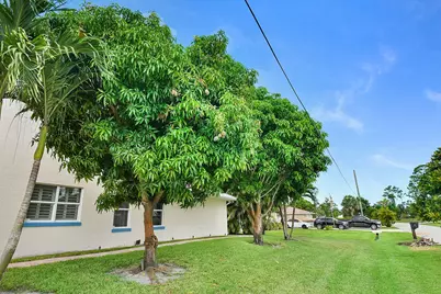 702 SE Adams Court, Port Saint Lucie, FL 34984 - Photo 70