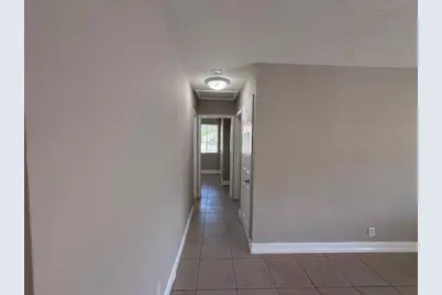 400 Metcalf Court #401, West Palm Beach, FL 33407 - Photo 12