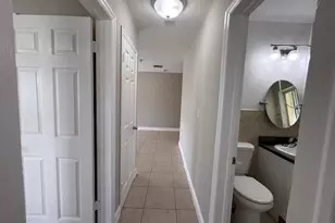 400 Metcalf Ct, West Palm Beach, FL 33407 - Photo 10