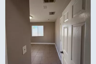 400 Metcalf Court #401, West Palm Beach, FL 33407 - Photo 16