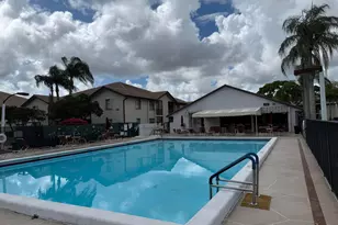 4760 Lucerne Lakes Blvd W, Lake Worth, FL 33467 - Photo 18