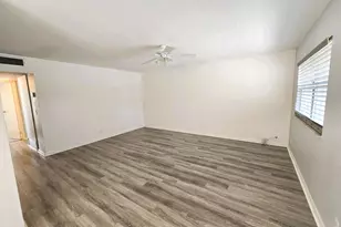 89 Saxony B, Delray Beach, FL 33446 - Photo 8