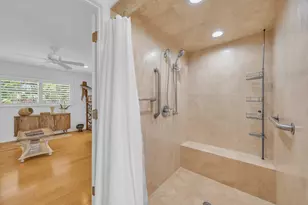 376 Live Oak Dr, Vero Beach, FL 32963 - Photo 26