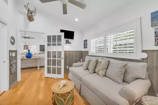 376 Live Oak Dr, Vero Beach, FL 32963 - Photo 16