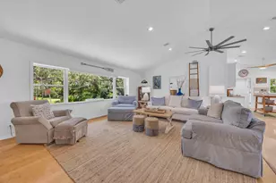 376 Live Oak Dr, Vero Beach, FL 32963 - Photo 4