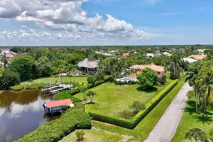 2660 NW Collins Cove Rd, Stuart, FL 34994 - Photo 4