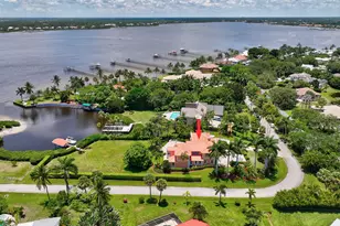 2660 NW Collins Cove Rd, Stuart, FL 34994 - Photo 2