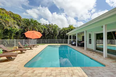 3824 SE Fairway E, Stuart, FL 34997 - Photo 32