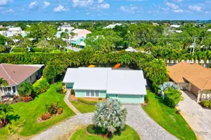 3824 SE Fairway E, Stuart, FL 34997 - Photo 50