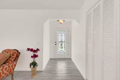 3824 SE Fairway E, Stuart, FL 34997 - Photo 6