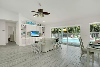 3824 SE Fairway E, Stuart, FL 34997 - Photo 20