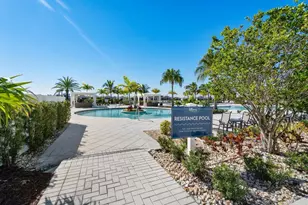 16070 Key Biscayne Ln, The Acreage, FL 33470 - Photo 40