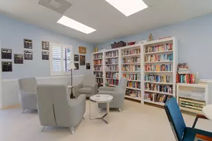 318 Pine Ridge Cir, Greenacres, FL 33463 - Photo 24