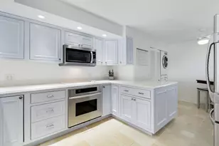 543 Bay Colony Dr N, North Palm Beach, FL 33408 - Photo 18