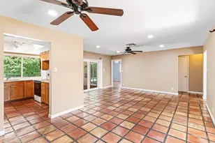 7815 NW 1st St, Margate, FL 33063 - Photo 8