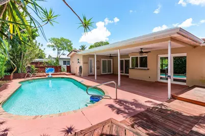 7815 NW 1st Street, Margate, FL 33063 - Photo 30