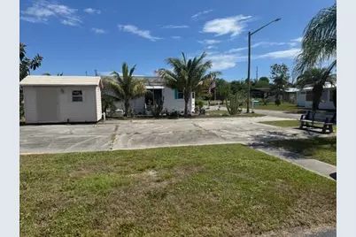 2023 St. Lucie Boulevard, Fort Pierce, FL 34946 - Photo 1