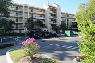 750 Egret Cir, Delray Beach, FL 33444 - Photo 2