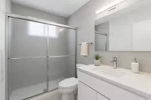 150 Lake Nancy Ln, West Palm Beach, FL 33411 - Photo 12