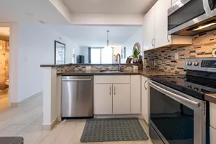 1391 S Ocean Blvd, Pompano Beach, FL 33062 - Photo 12