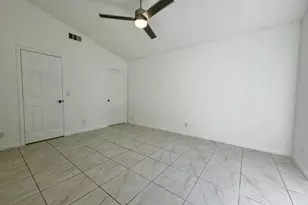 2014 Normandy Cir, West Palm Beach, FL 33409 - Photo 14