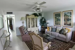 865 Flanders S, Delray Beach, FL 33484 - Photo 6