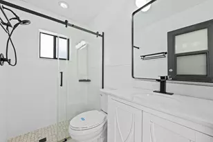 581 SE 5th Ave, Pompano Beach, FL 33060 - Photo 34