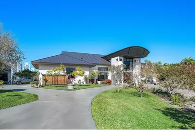 8549 Surrey Lane, Boca Raton, FL 33496 - Photo 4