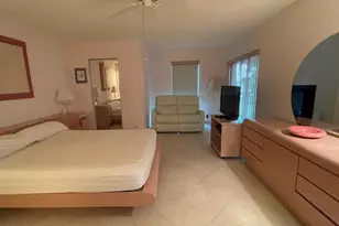 6866 Huntington Ln, Delray Beach, FL 33446 - Photo 4