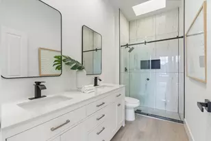 1082 Bedford Ave, West Palm Beach, FL 33403 - Photo 20