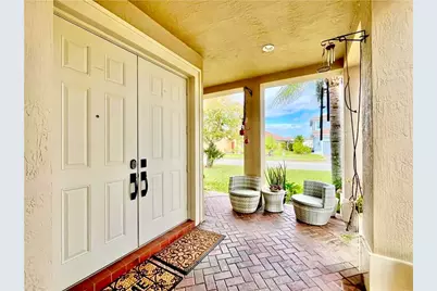 2001 Albany Terrace SW, Vero Beach, FL 32968 - Photo 4