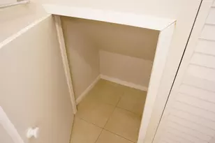 2407 Waterside Dr, Lake Worth, FL 33461 - Photo 10