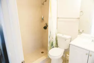 2407 Waterside Dr, Lake Worth, FL 33461 - Photo 18