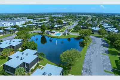 2407 Waterside Drive, Lake Worth Beach, FL 33461 - Photo 30