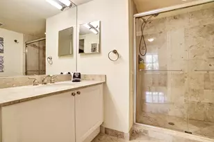 99 SE Mizner Blvd, Boca Raton, FL 33432 - Photo 26