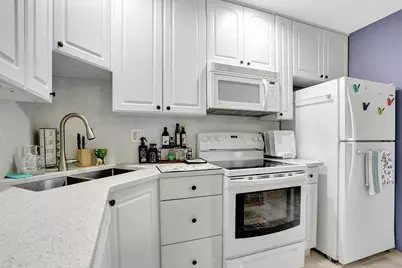 4902 NW 27 Way, Tamarac, FL 33309 - Photo 12