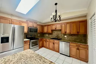 1431 Captains Walk, Fort Pierce, FL 34950 - Photo 2