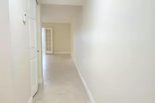 3178 Via Poinciana 402, Lake Worth, FL 33467 - Photo 2